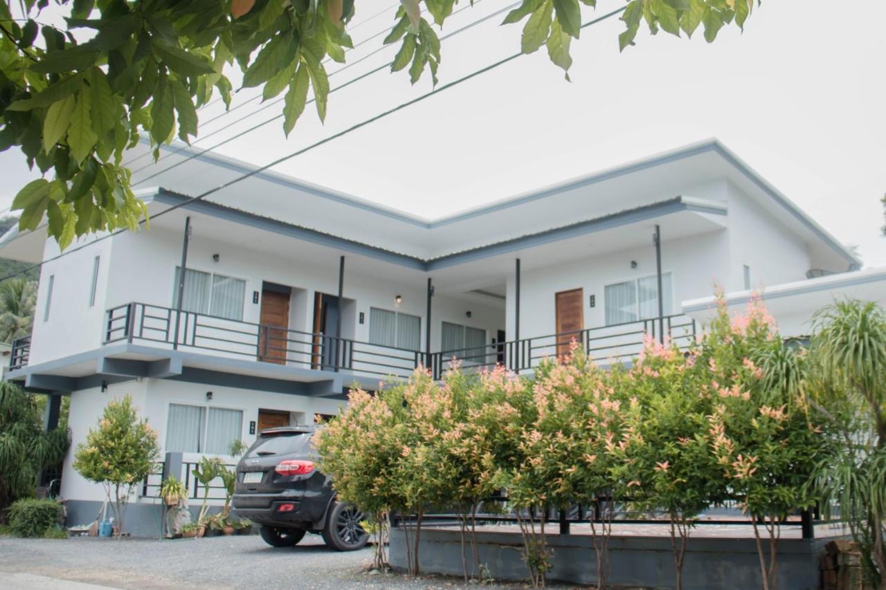 Nangkam Boutique Donsak Hotel Ban Pheng Krong Eksteriør billede